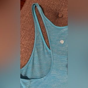 lululemon blue tank Size 6